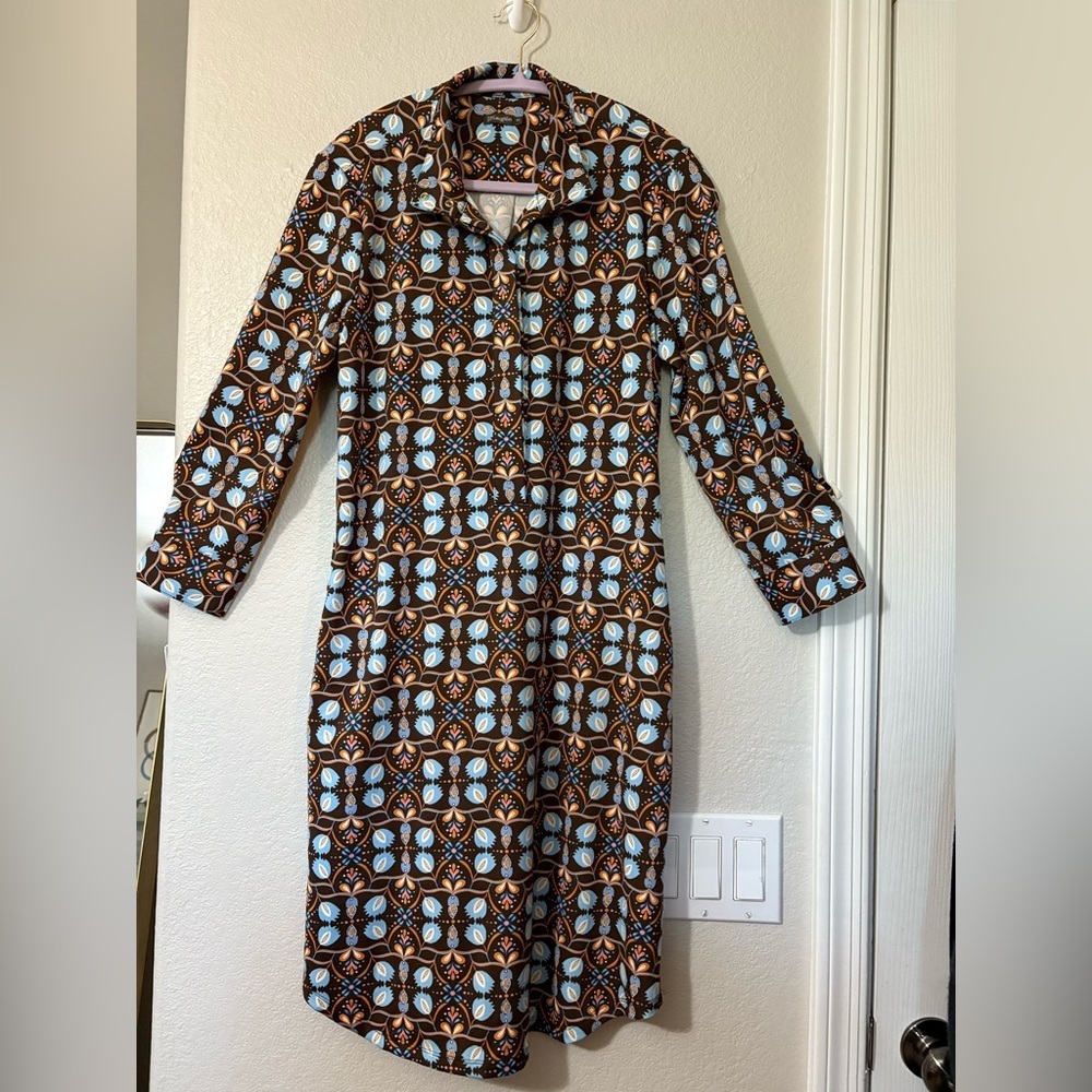 J. McLaughlin Berlin Dress in Atlas Tile. Very Cute Brown, Pastel Blue, Orange.